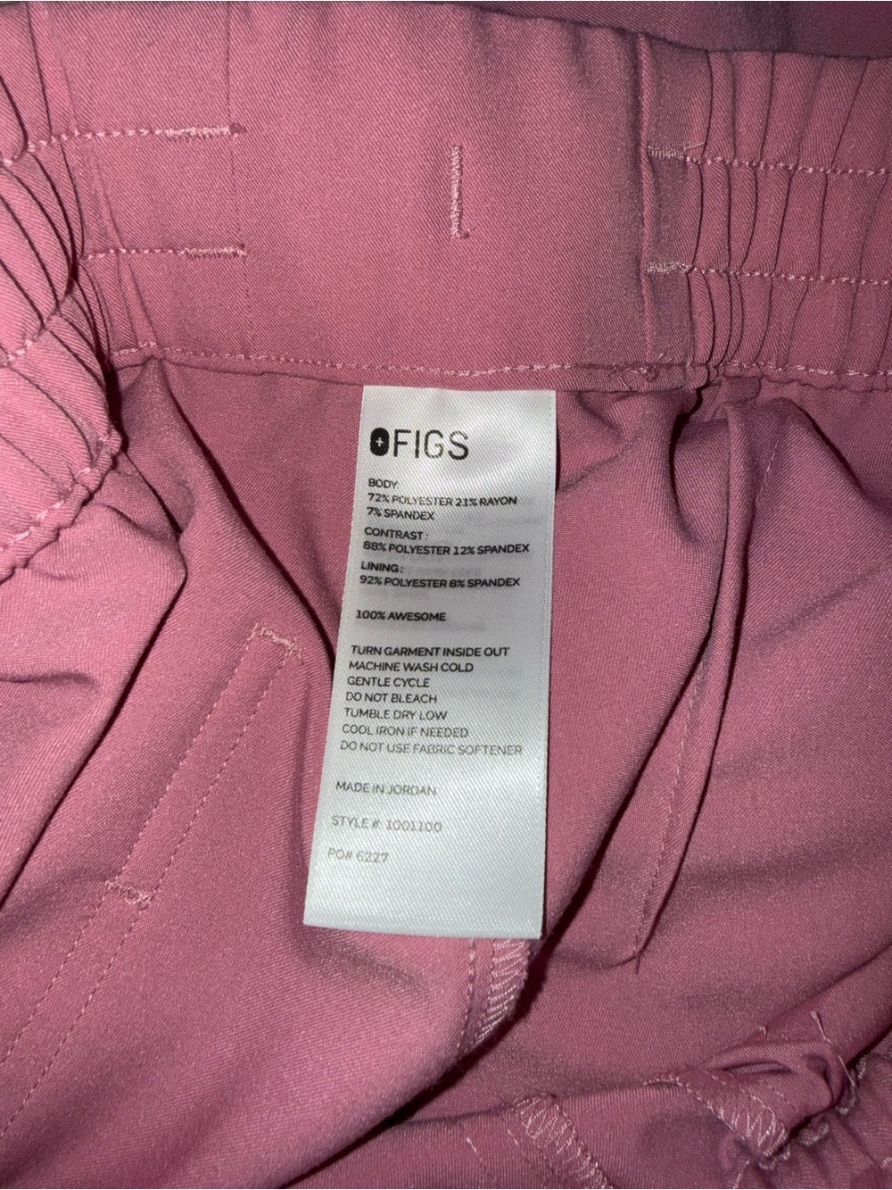 Figs Chalk Pink Scrub Set - Picture 7 of 8